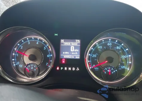 2013 Chrysler Town & Country Touring из США, поврежденный, VIN 2C4RC1BG7DR667819